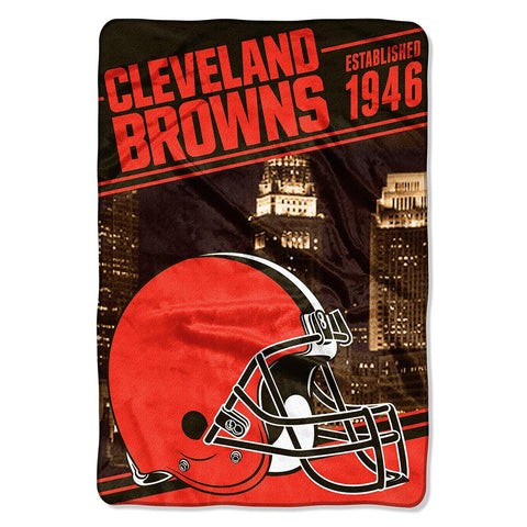 Cleveland Browns NFL Stagger Oversized Micro Raschel (62in x 90in)