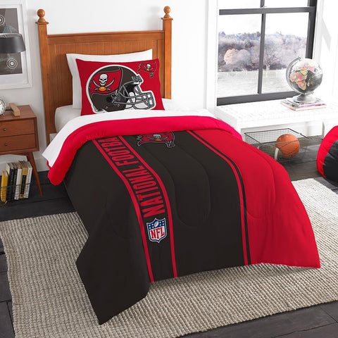 Tampa Bay Buccaneers NFL Twin Comforter Set (Soft & Cozy) (64 x 86)