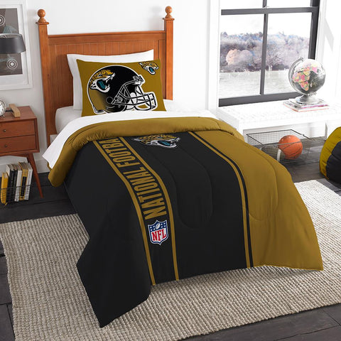 Jacksonville Jaguars NFL Twin Comforter Set (Soft & Cozy) (64 x 86)
