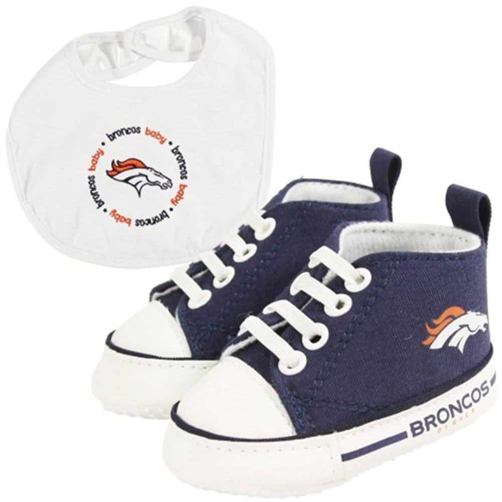 Denver Broncos NFL Infant Bib and Shoe Gift Set